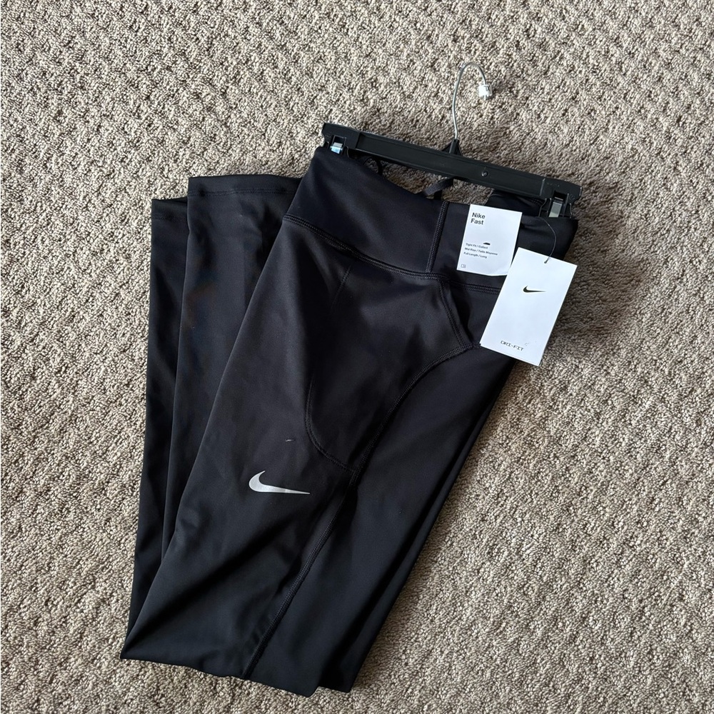 NWT Nike Women’s Mid Rise Fast Running Tights AT3103-010 Color Black